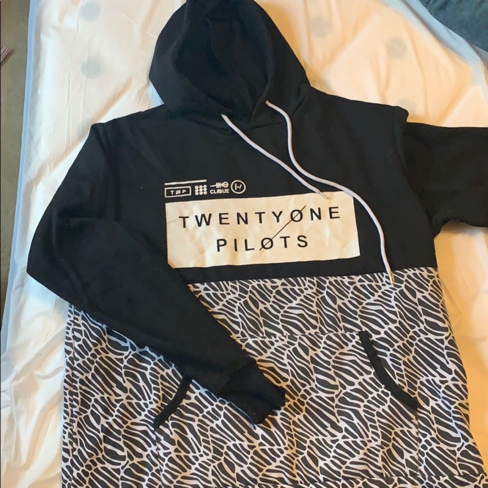 Twenty One Pilots hoodie